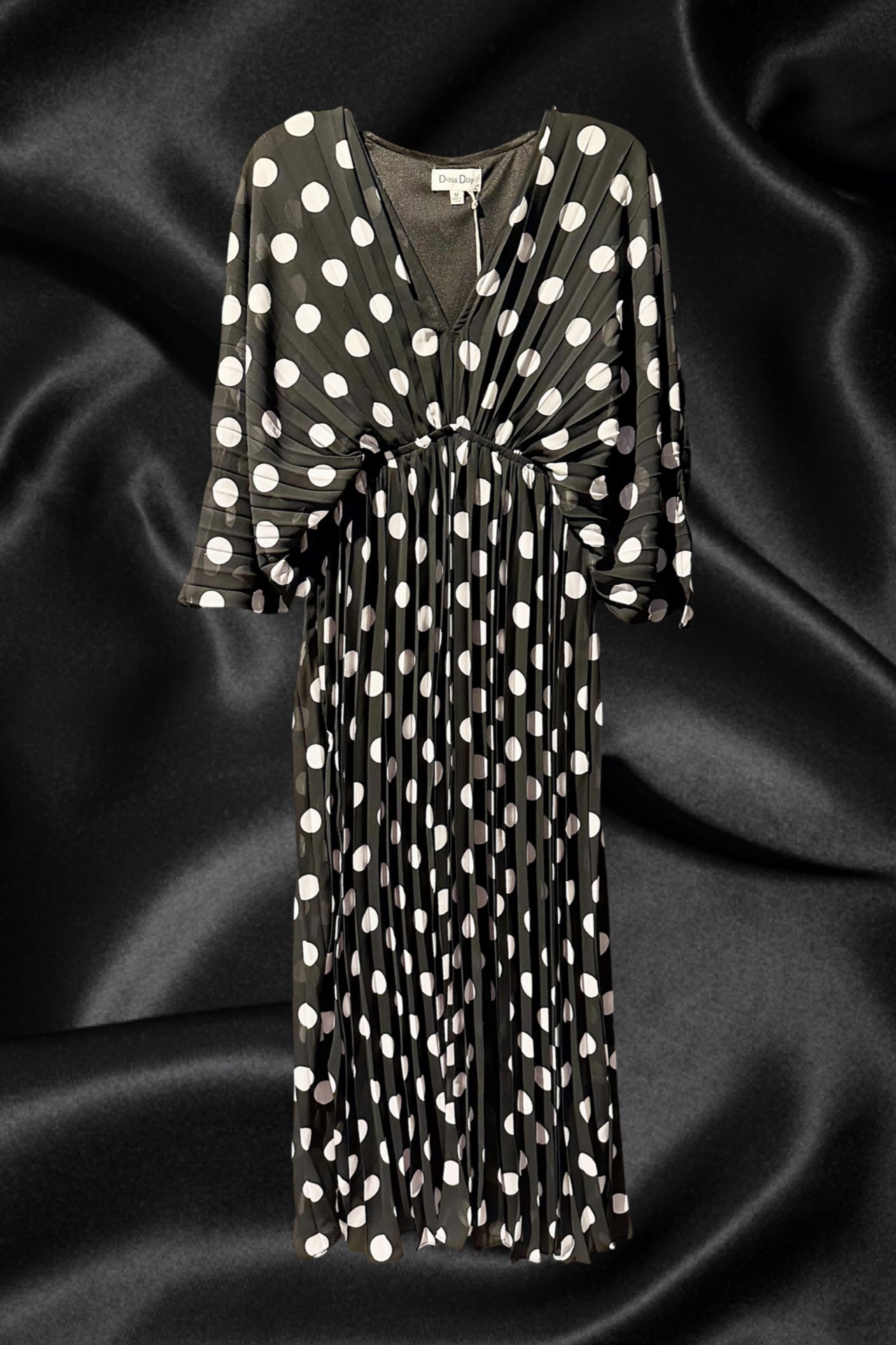 ⚪ Darling's Dot Dress ⚪