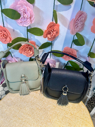 THE HANDBAG