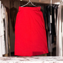 Load image into Gallery viewer, Butter-Soft pencil Skirts
