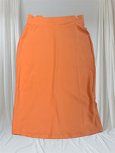 Load image into Gallery viewer, Butter-Soft pencil Skirts