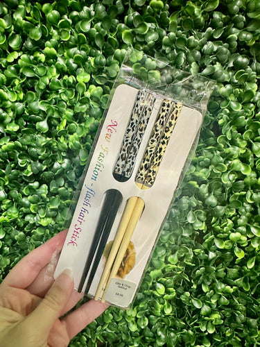 Set of 4 Leopard Print Chopsticks