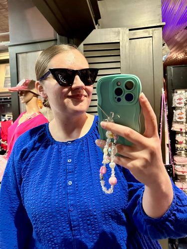 Black Cat Eye Sunnies