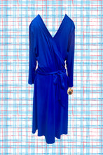 Load image into Gallery viewer, Solid Belted Dress (2 Options)