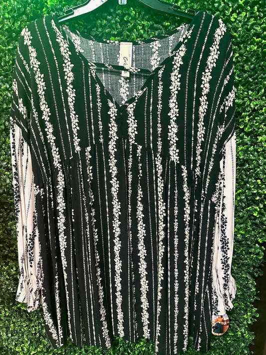 Black & White Floral Top/Tunic