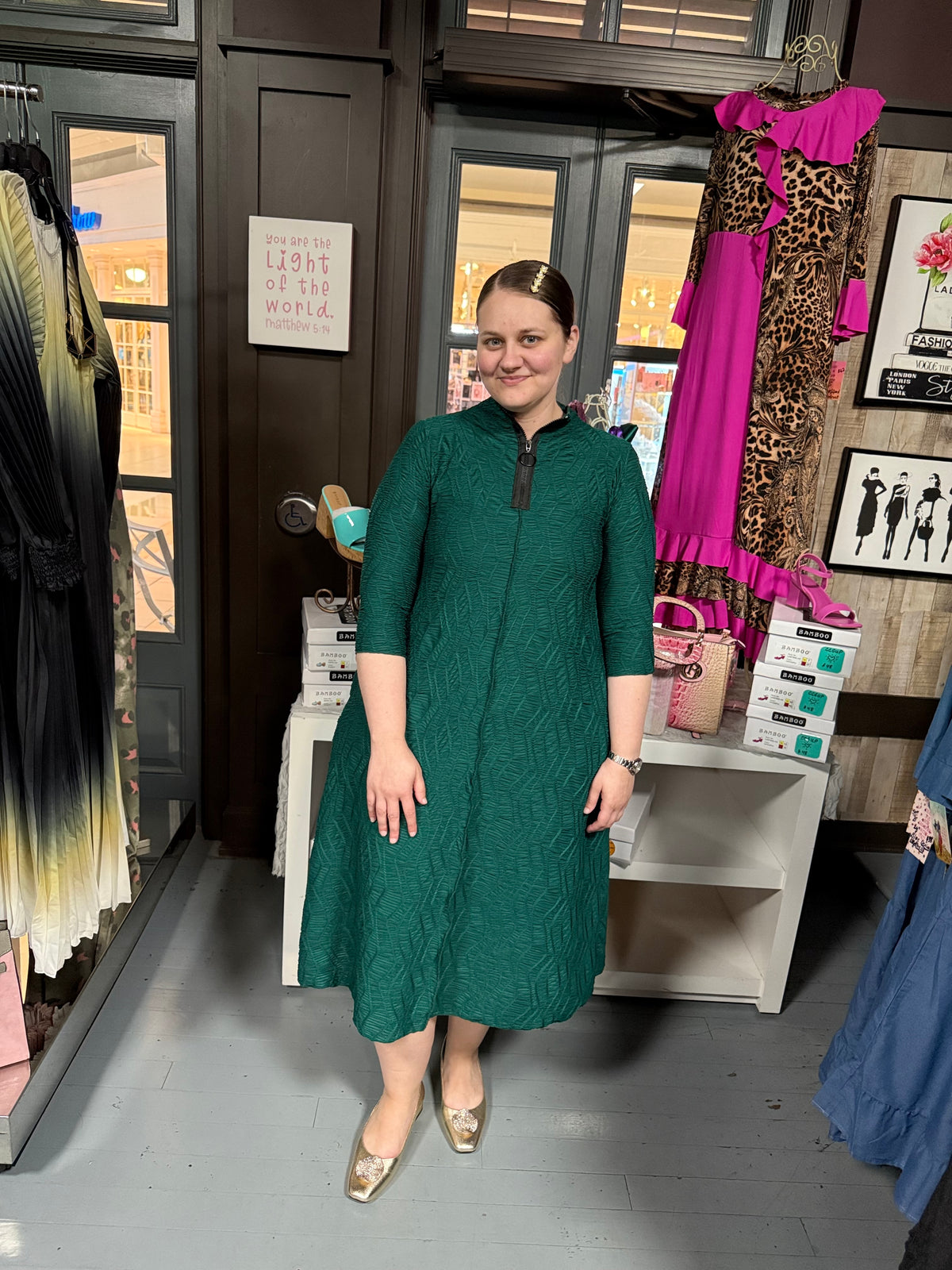 Zip Up Elegant Textured Dress (2 Options)