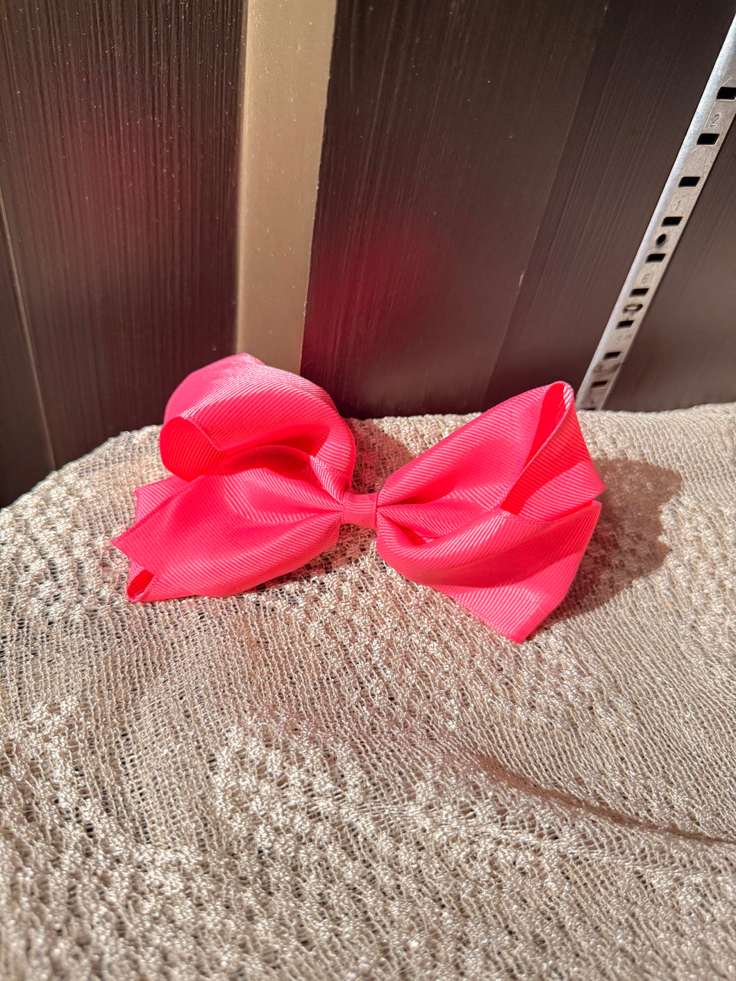 Hot Pink Little Girls Hair Bow