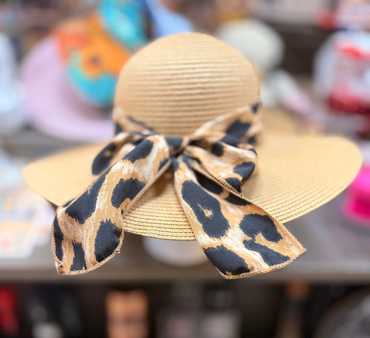 🐯Fierce & Flirty Hat🐯