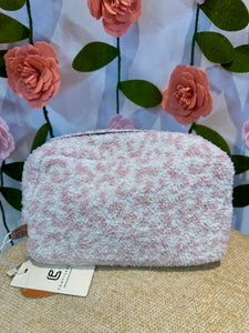 Fuzzy Leopard Pouch/Cosmetic Bag (2 Options)