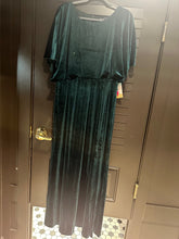 Load image into Gallery viewer, Elegant Velvet Cape Sleeve Dress Plus Size (3 Options)