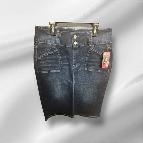 Wide Belt Dark Wash Denim Skirt