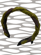 Load image into Gallery viewer, BRAIDED DESIGN