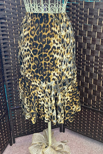 Regular & Gray Leopard Skirt